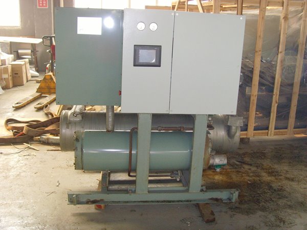 黎母山镇酒店中央空调不停机清洗方法介绍